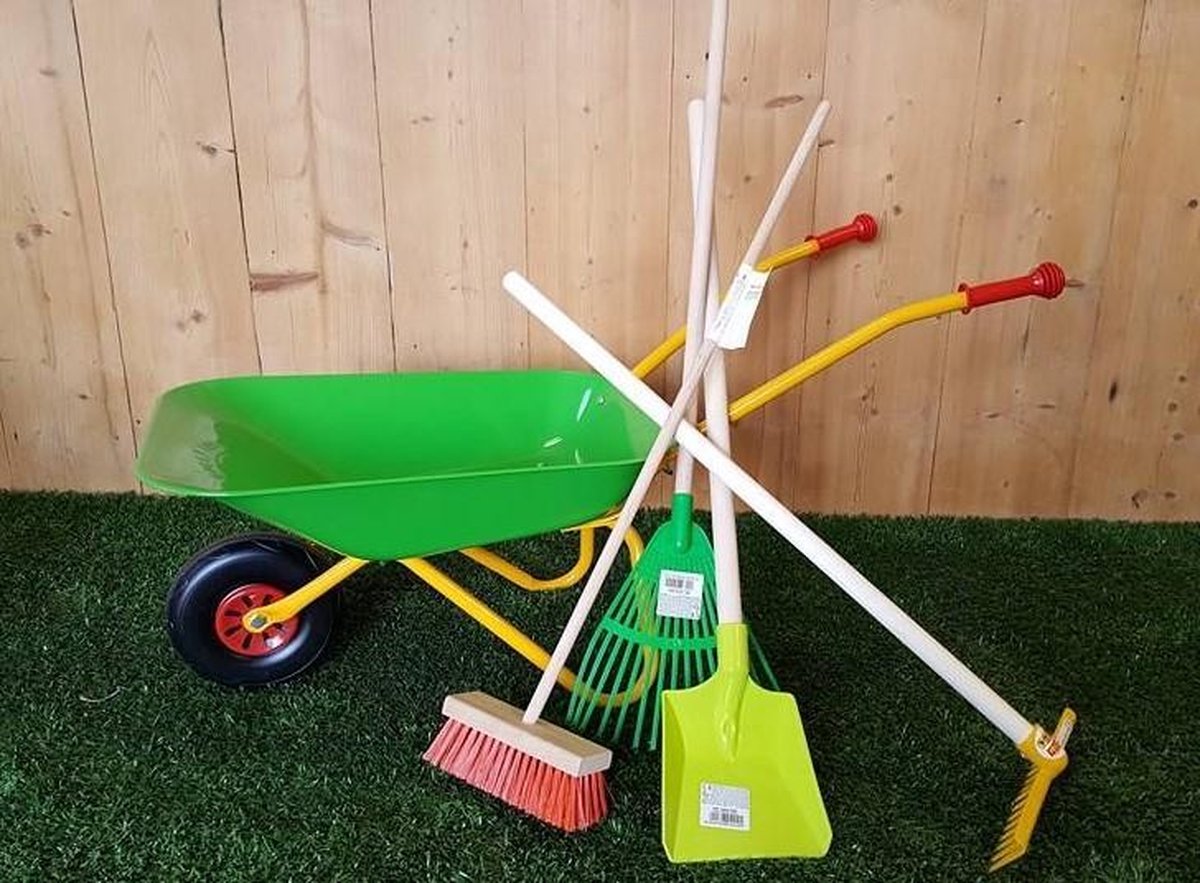 Kindertuingereedschap met groene kruiwagen
