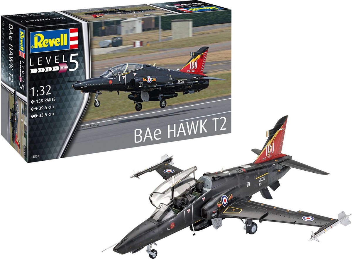 1:32 Revell 03852 BAe Hawk T2 Plastic kit
