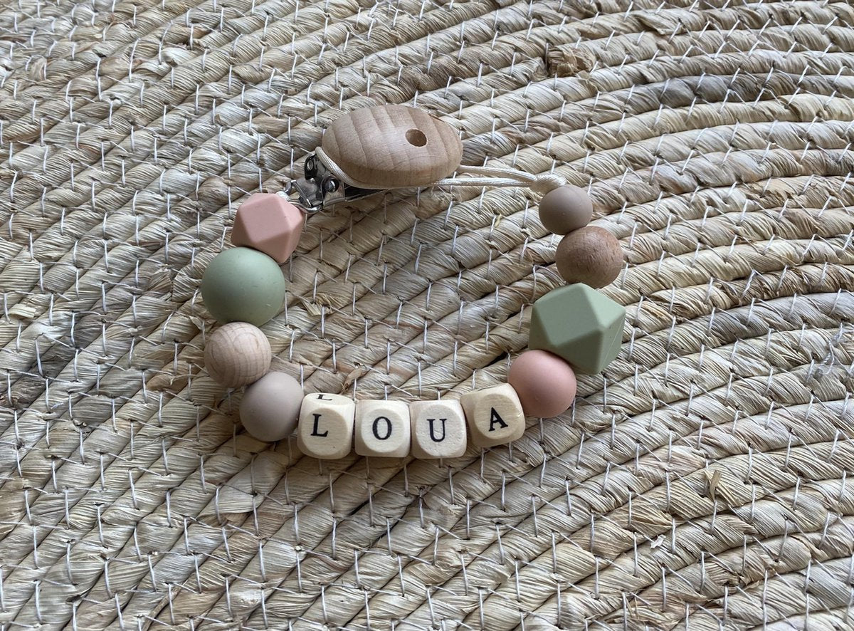 SIIDDS Gepersonaliseerd speenkoord - speenkoord met naam - havermout/zand - vergrijsd groen - zalm roze - baby - peuter - voor onderweg - hout/siliconen - persoonlijk kraamcadeau - babyshower