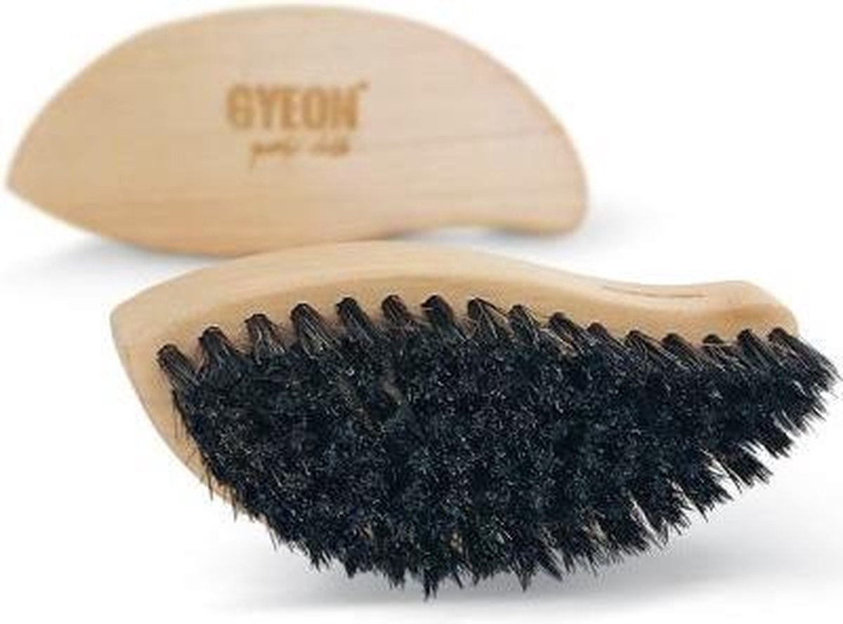 GYEON LEATHER / INTERIOR BRUSH