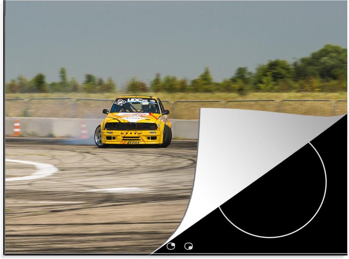 Inductie beschermer - BMW - Raceauto - Geel - 70x52 cm - inductiebeschermer