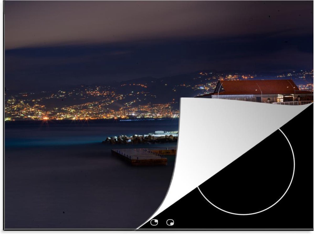 Luxe inductie beschermer Beiroet - 70x52 cm - Verlichting langs kust van Beiroet in Libanon  - inductiebeschermer