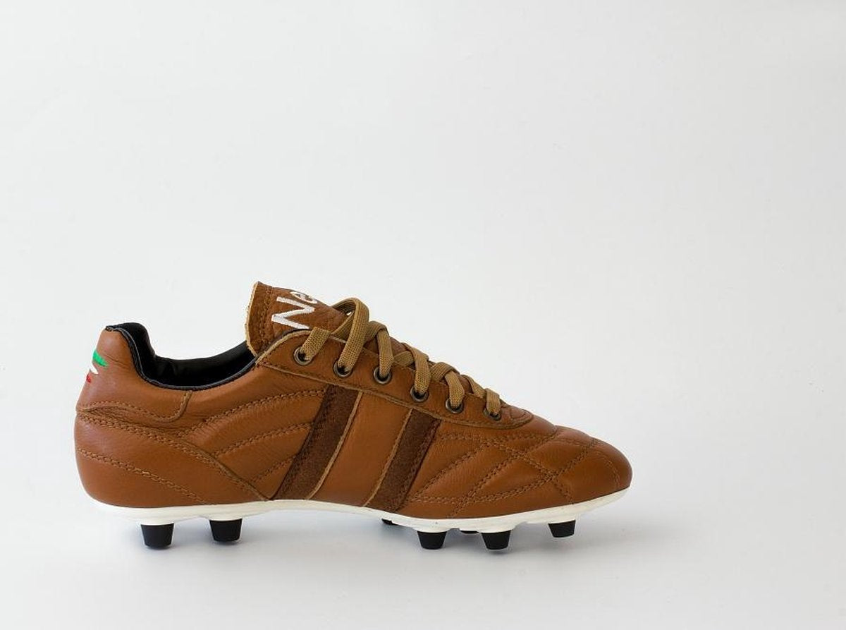 NeS Bologna Fg - Voetbalschoenen - Maat 45