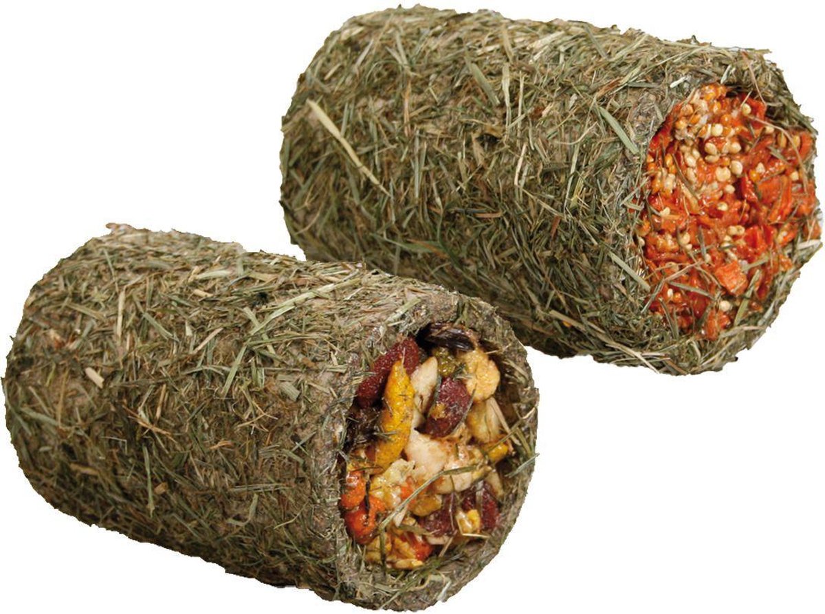 Nibbling tunnel tubez filled with carrot