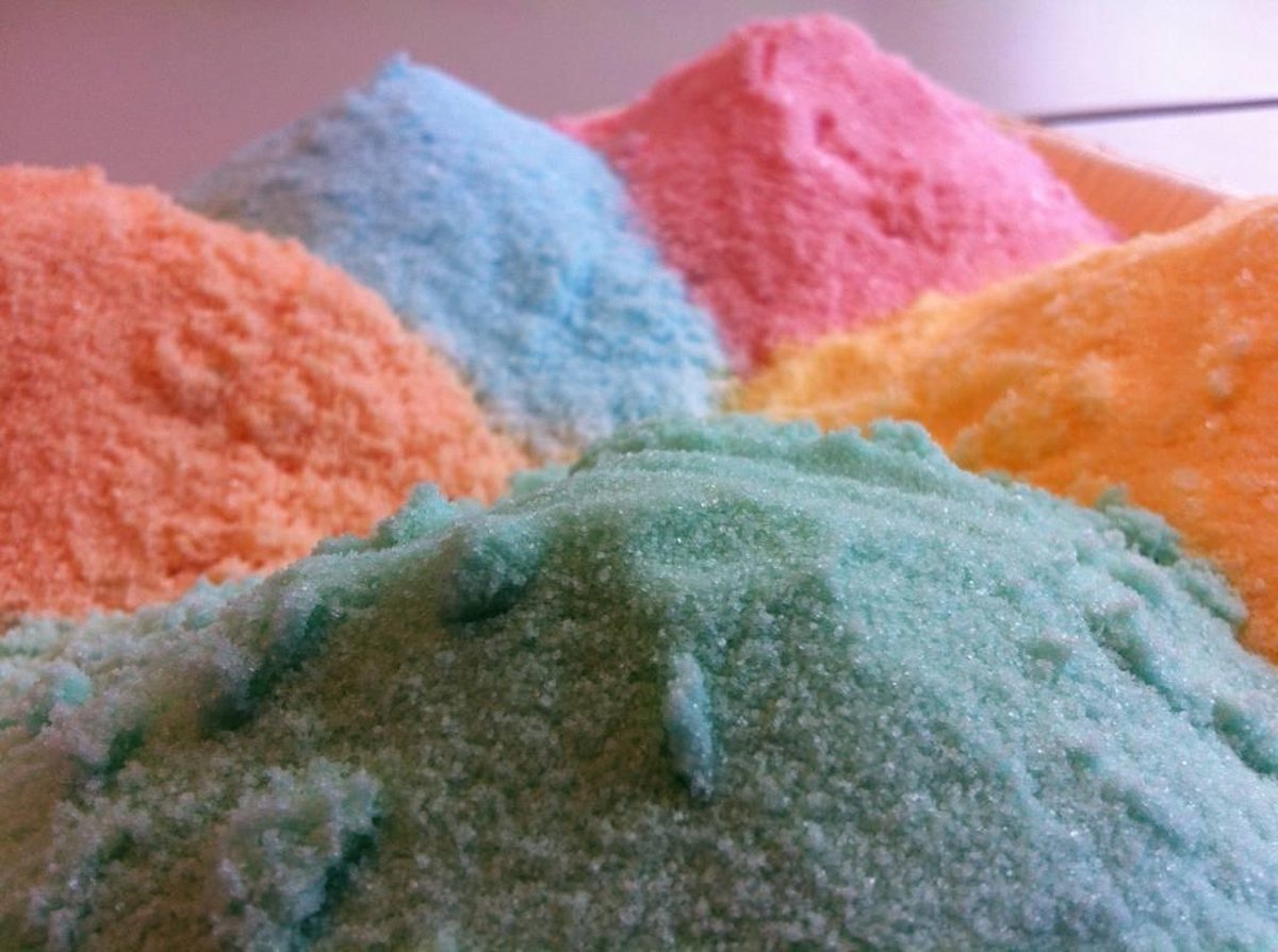 Scrubzout pakket 'Bloem' 3 x 700 gram en een voedende huid-olie