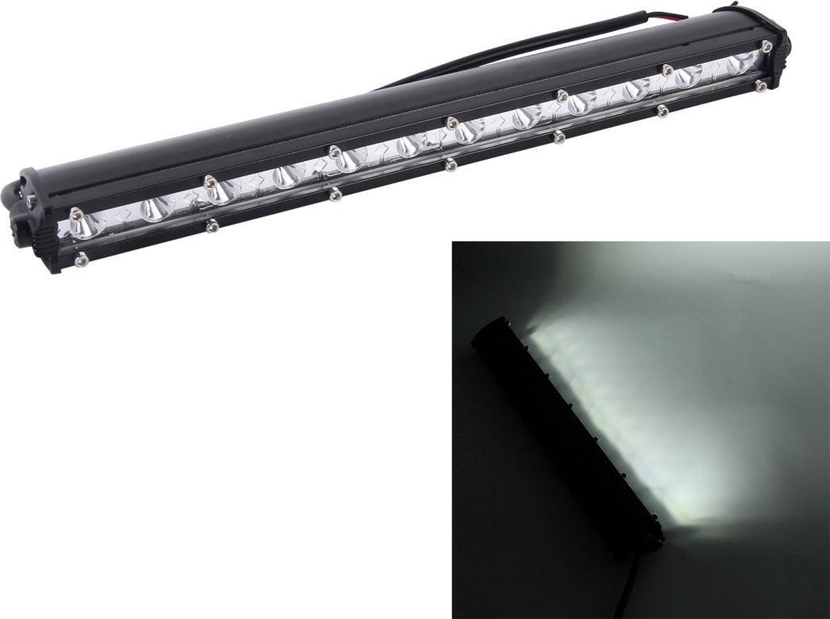 DC 8-32V 36W 3000LM 6500K Waterdichte voertuigautoboot Marine Externe werklampen Noodverlichting 60 graden verstelbare schijnwerper LED autolampen met 12 intense CREE LED-verlichting (wit licht)