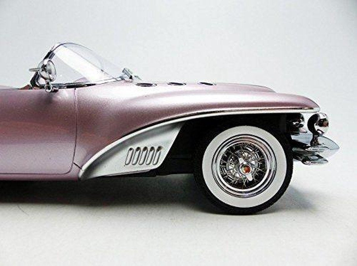 Buick Wildcat II Concept 1954 - 1:18 - Minichamps