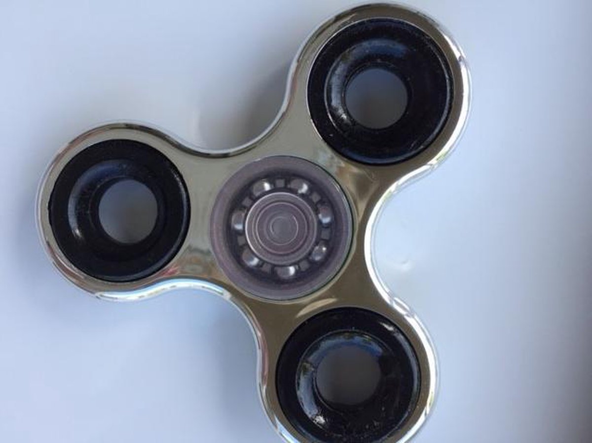 Fidget Spinner - Hand Spinner Draaier - Stress verminderende Speel Spinner - Stress Spinner - ZILVER