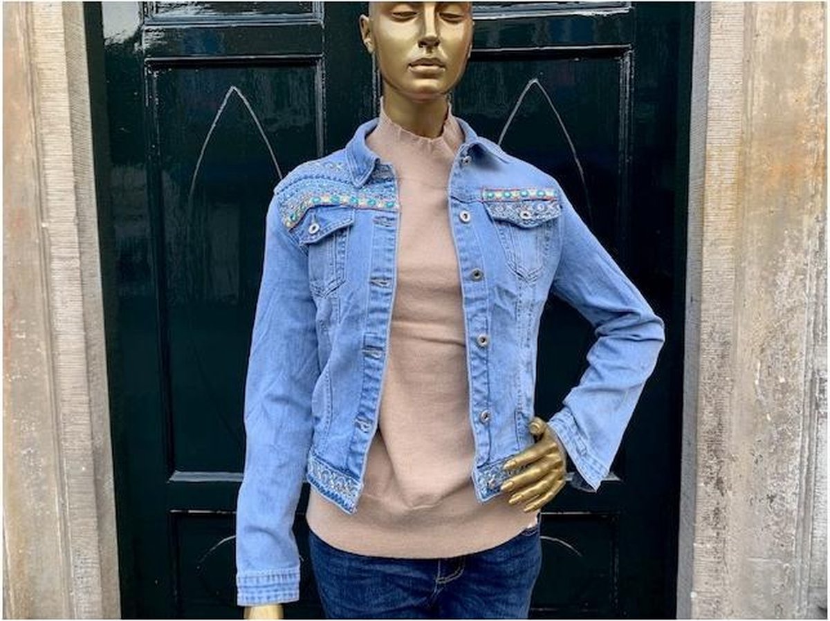 Spijkerjasje Licht Denim Geborduurd en Strass - Maat M