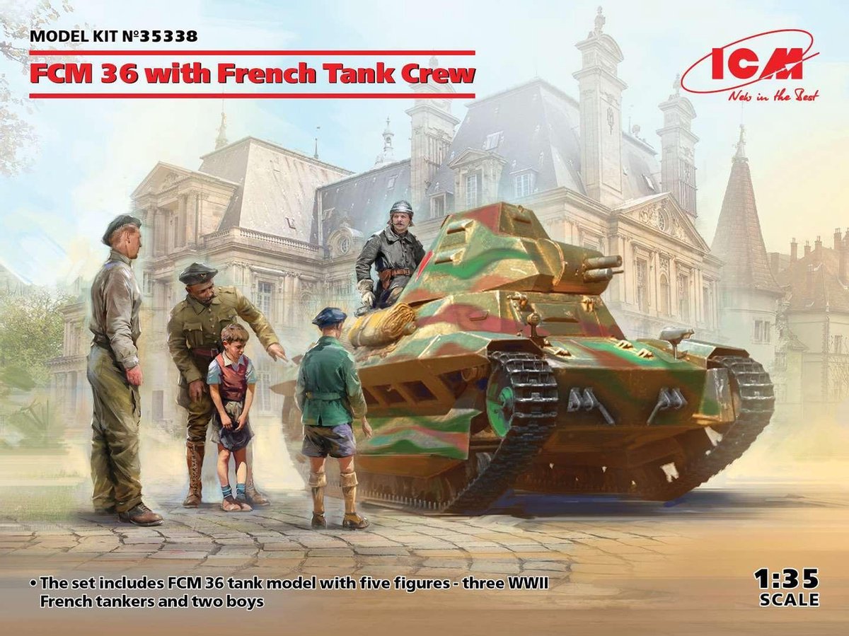 ICM | 35338 | FCM36 with French tank crew | 1:35