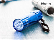 Zaklamp - 9 Led Lampjes - 9 cm - Blauw - Inclusief 3x AAA Baterijen - Rheme