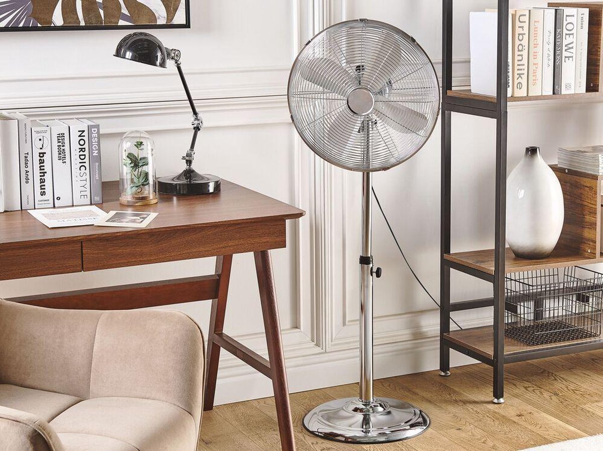Beliani TRENT - Staande ventilator - zilver - metaal