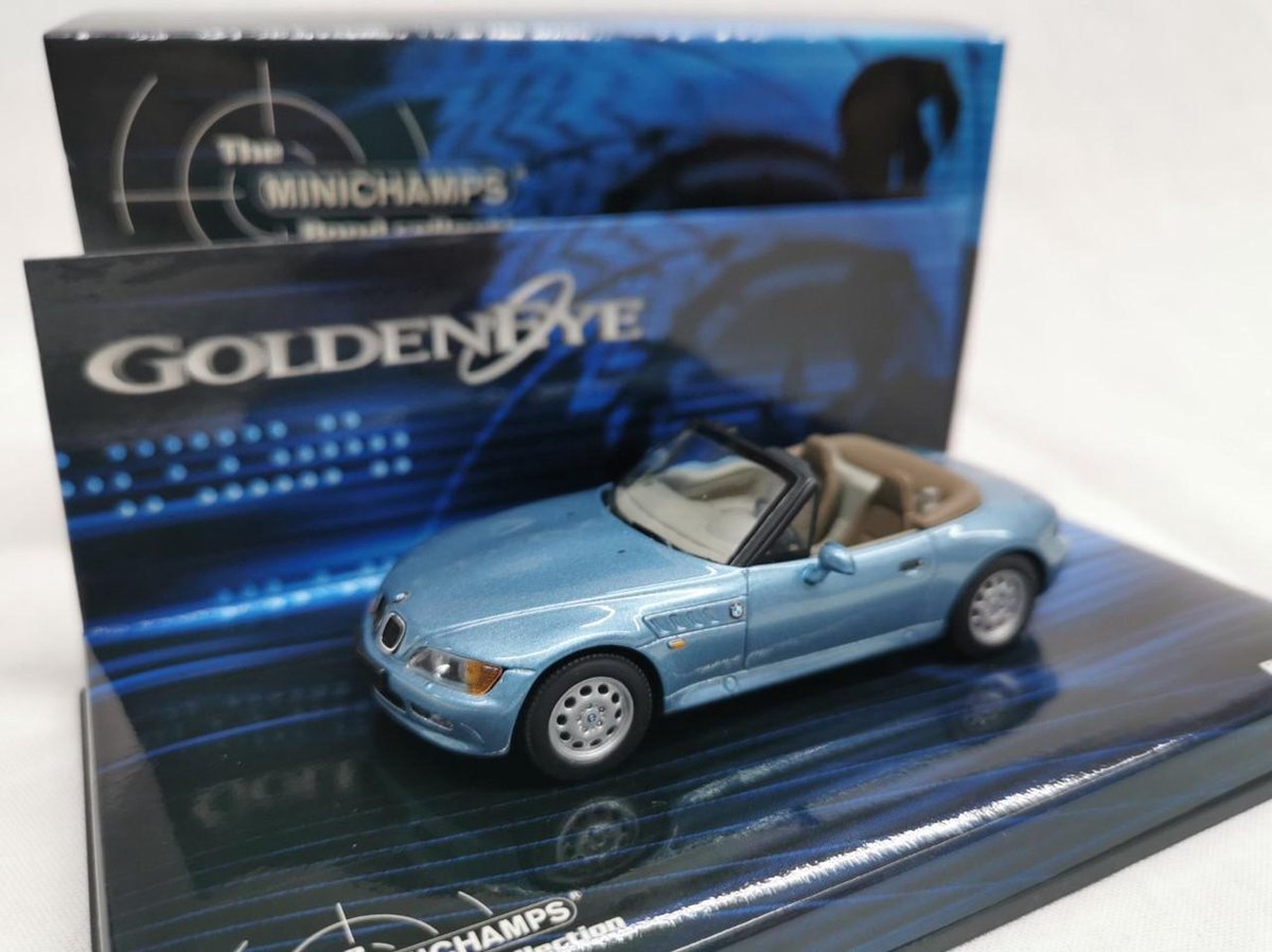 Movie Memorabilia BMW Z3 'GoldenEye' - 1:43 - Minichamps