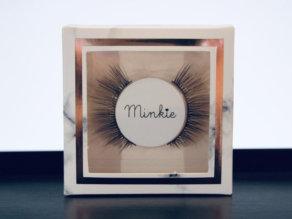 Minkie | 3D Mink Wimpers | 100% Cruelty Free | Chelsea