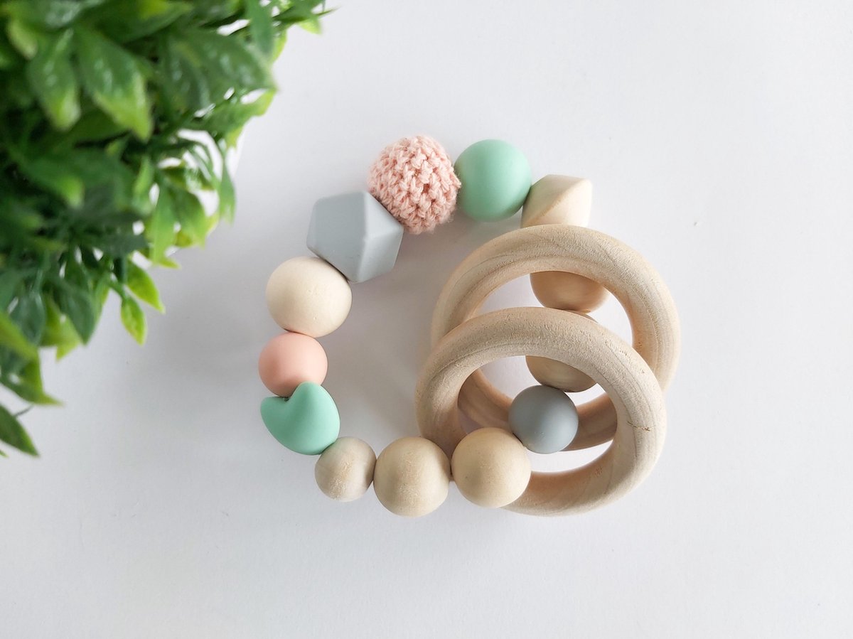 Bijtring - Just Cute - peach - mint - groen - meisje - kraamcadeau - Roos