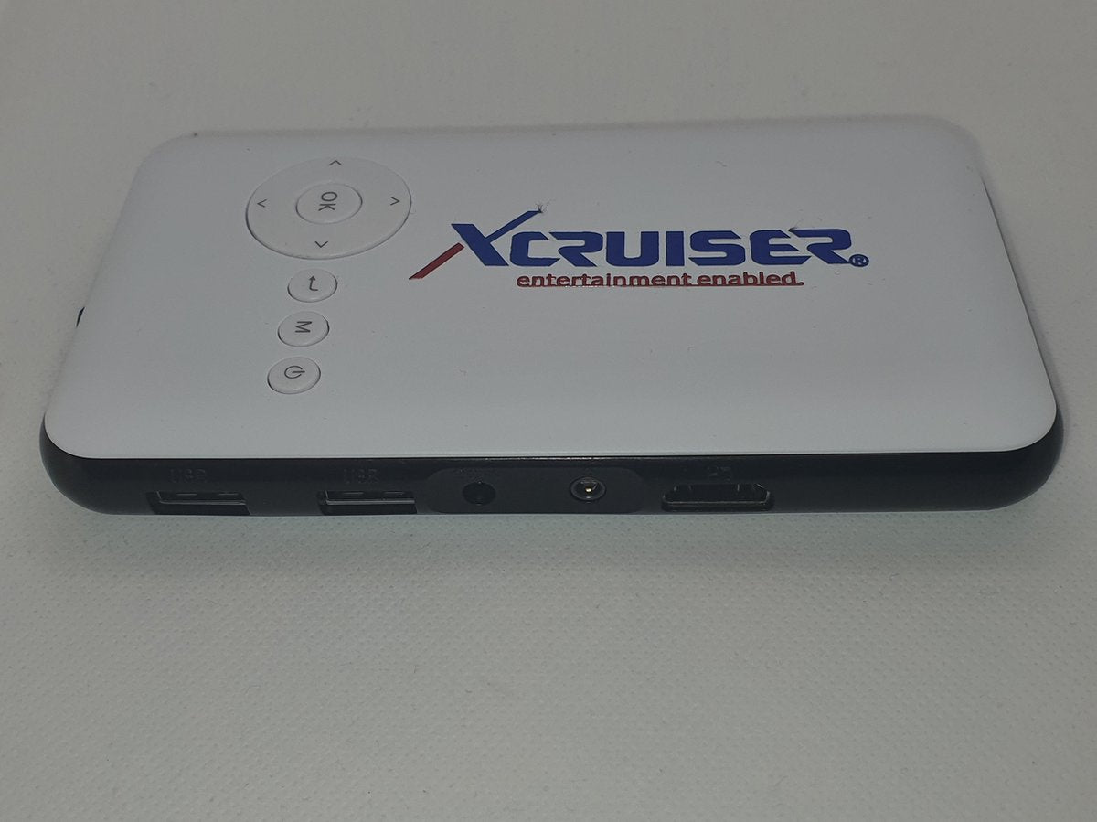 Xcruiser Mini projector with wifi android Mediaplayer TV box.