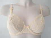 PrimaDonna Madison vanille 0262124 bh maat 75C