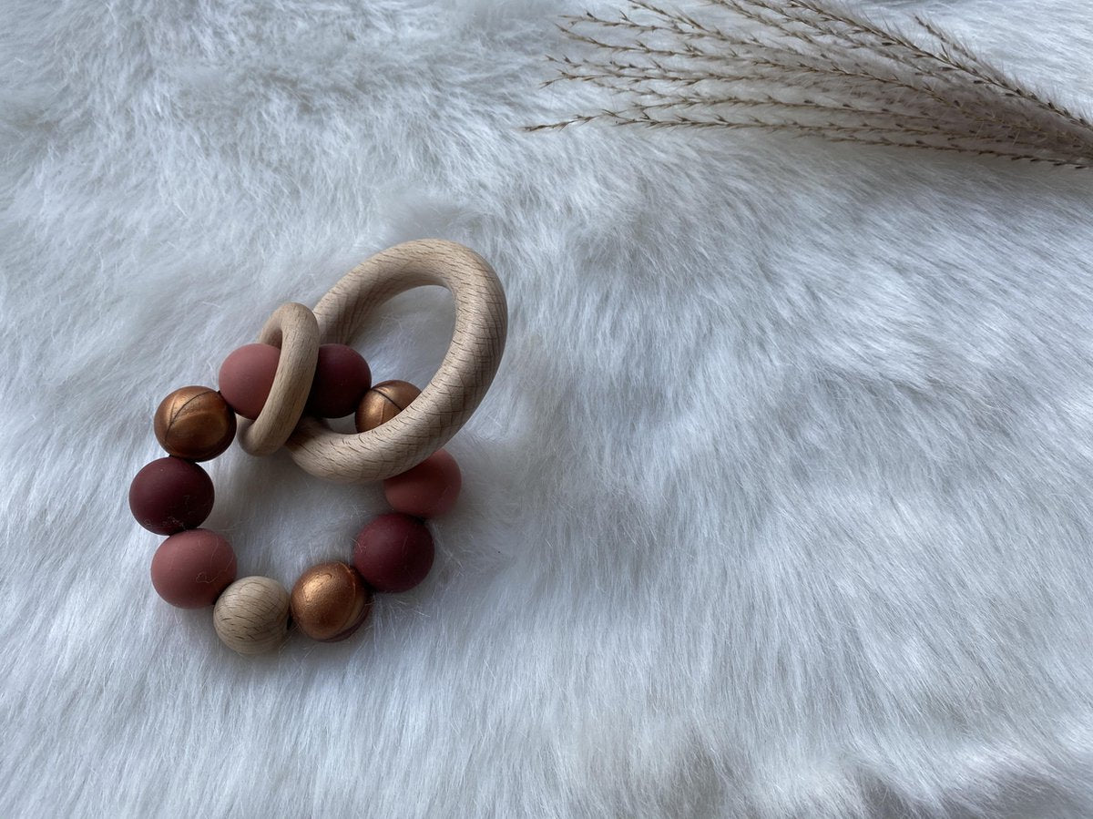 SIIDDS Bijtring/ rammelaar brons/ klei/ marsala/ hout - baby - doorkomende tandjes - bijt speelgoed - siliconen/hout - kraamcadeau - cadeau - babyshower