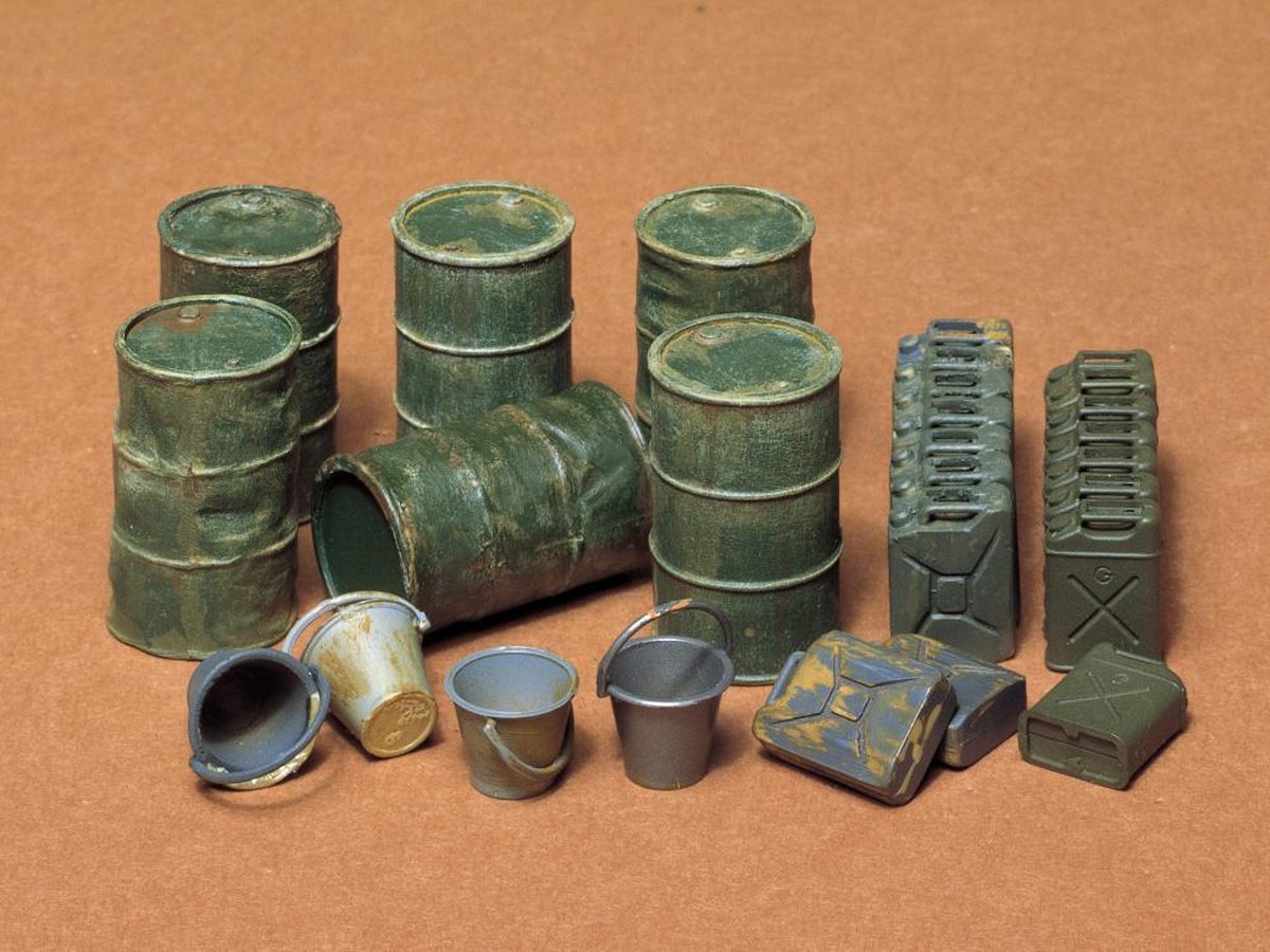 Tamiya Jerry Can Set + Ammo by Mig lijm