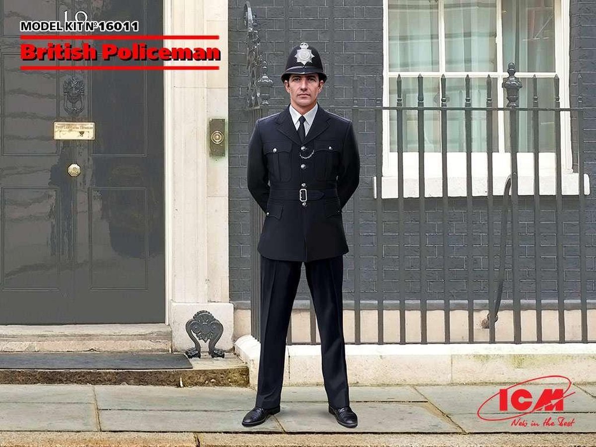 1:16 ICM 16011 British Policeman Figure Plastic kit