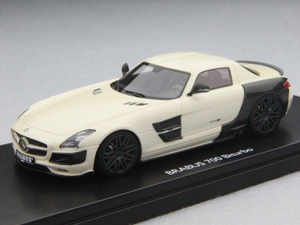 Brabus 700 Biturbo