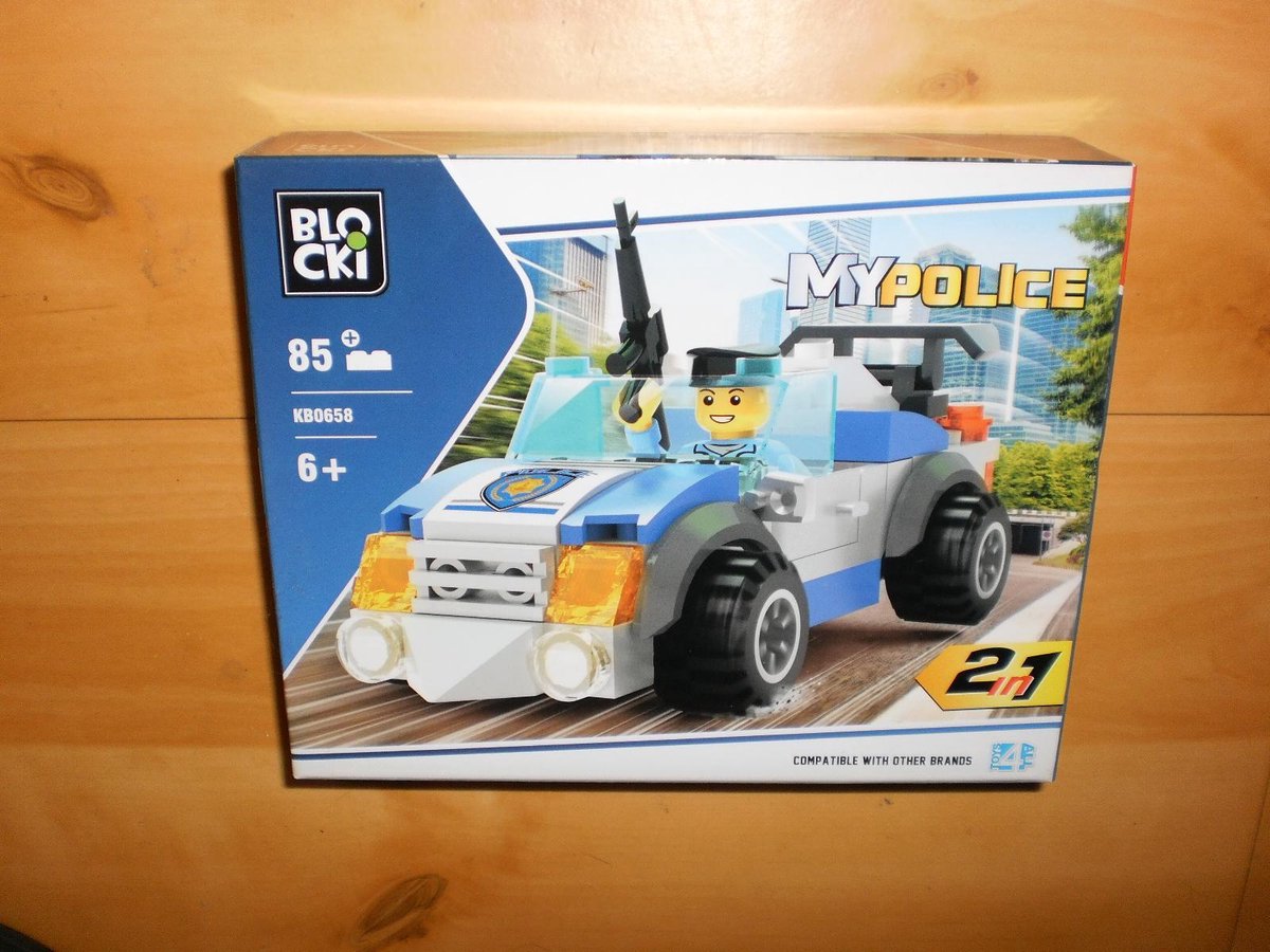 Blocki Bouwstenen Politie voertuig met figuurtje