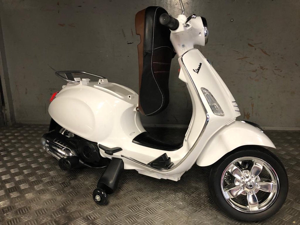 Elektrische kinder Vespa Primavera 12 volt elektrische kinderscooter met muziek