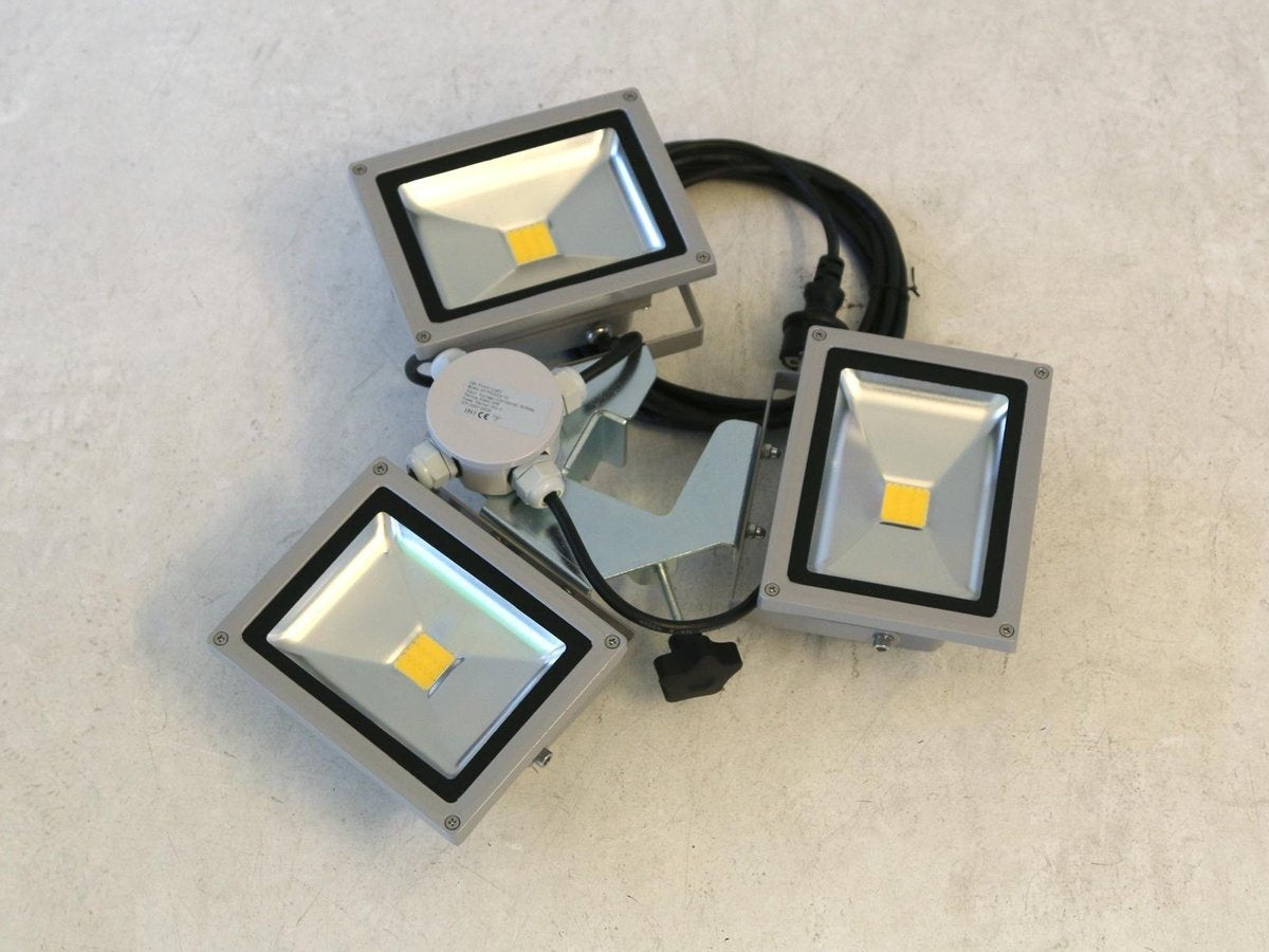 Partyspace Lichtset met 3 LED lampen voor vouwtent 3 x 20W