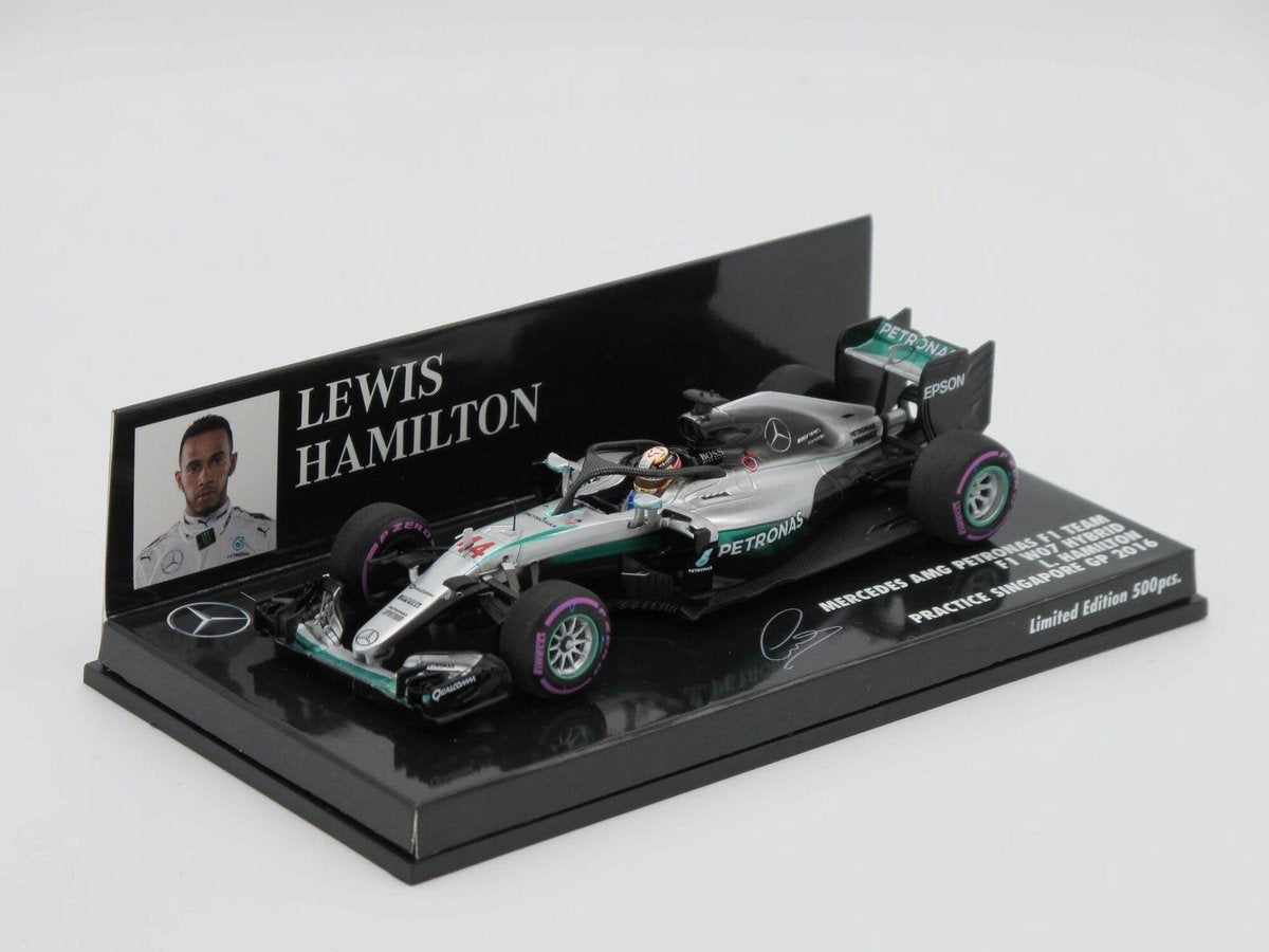 F1 Mercedes W07 L. Hamilton Singapore GP 2016
