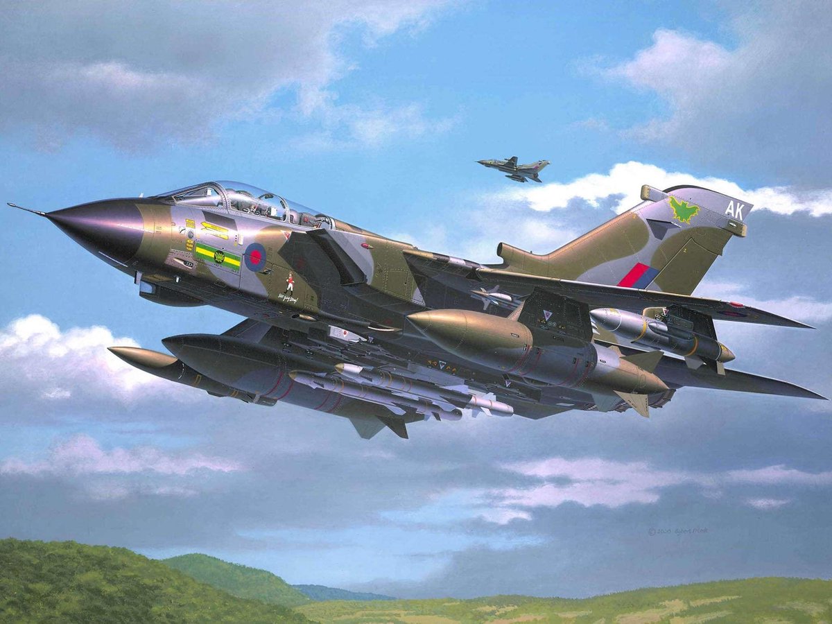 Tornado GR.1 RAF Revell - schaal 1 -72 - Bouwpakket Revell Luchtvaart