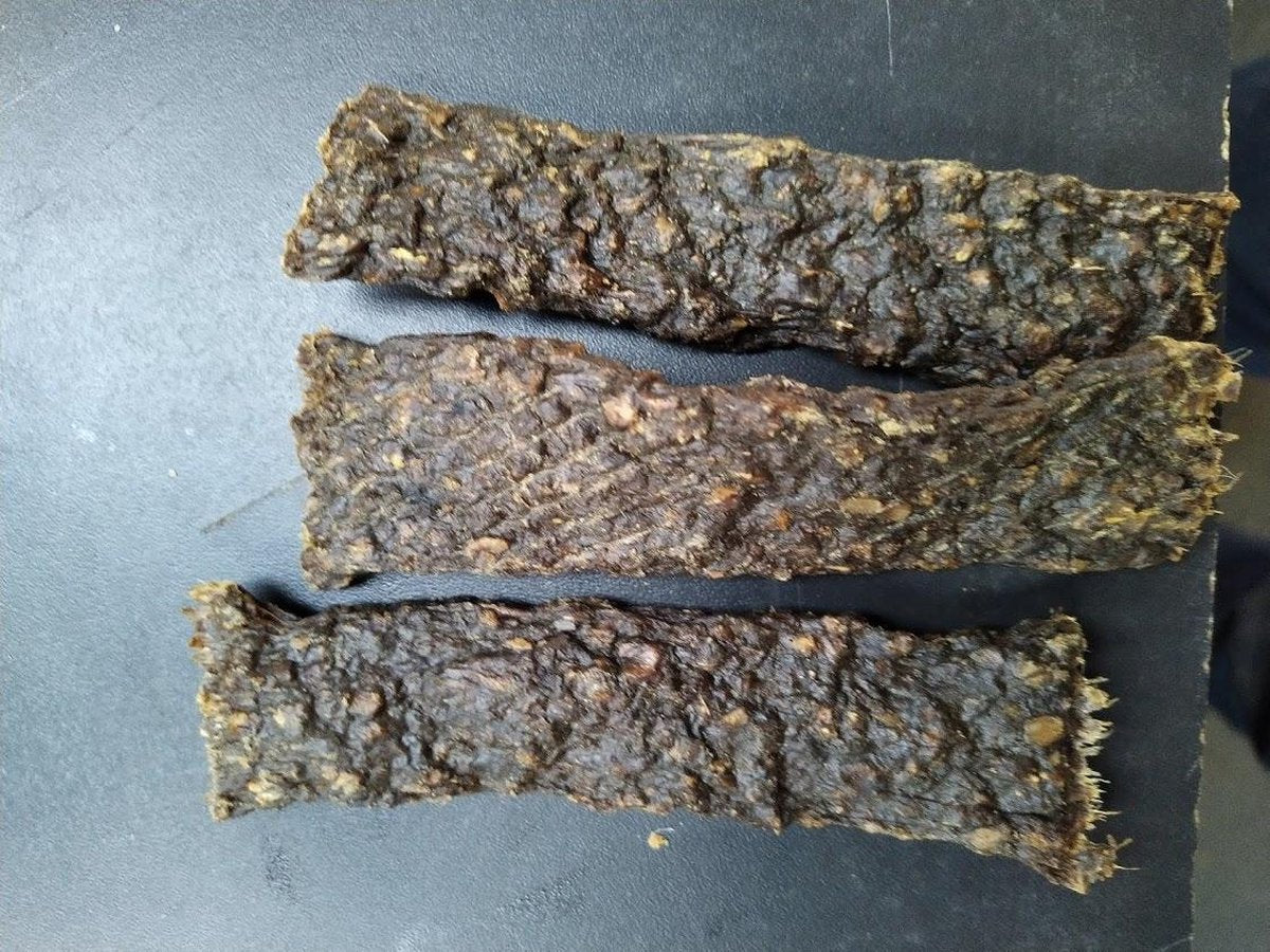 Wild zwijn vleesstrips 100gr van de snackmeester 100% natuurlijk natural naturel