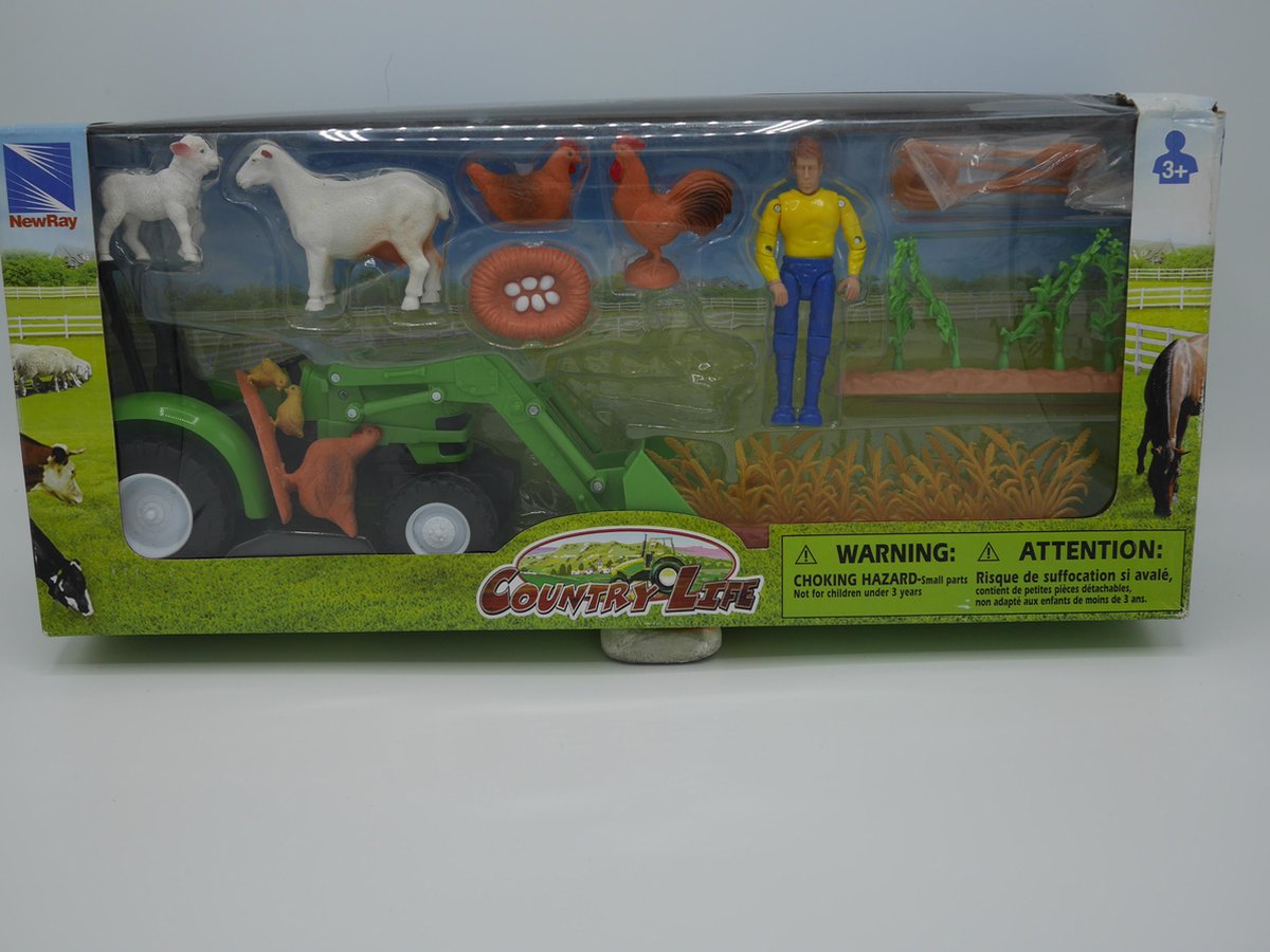 New ray traktor met dieren.en boer 