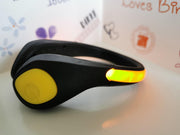 Multifunctionele Fiets opHangen Lampjes super Handig- Schoen LED Verlichting Hardlopen Verlichting-Kinder Buitenspelen Veiligheids Clip-On-Knipperend of Brandend Inclusief Batterijen- Zwart met Geel Licht-WATERBESTENDIG