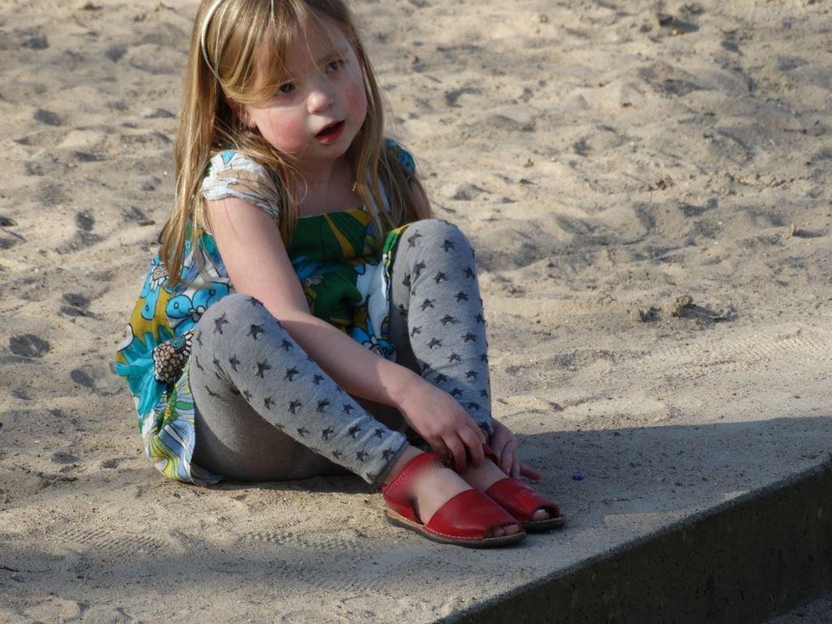 Menorquina-spaanse-sandalen-avarca-kinder-rood-basismodel-maat 32