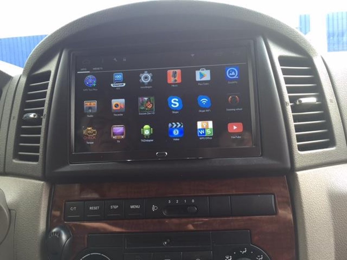 Chrysler dodge jeep navigatie  met carplay10 inch carkit android usb dab+