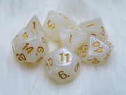 Polyset Dice | Dobbelstenen - Set Van 7 Stuks - Wit Glitters Goud Transparant| Voor D&D en Andere Rollenspellen | Plastic Dobbelstenen Set voor Dungeons and Dragons | Polyhedral Dice Set