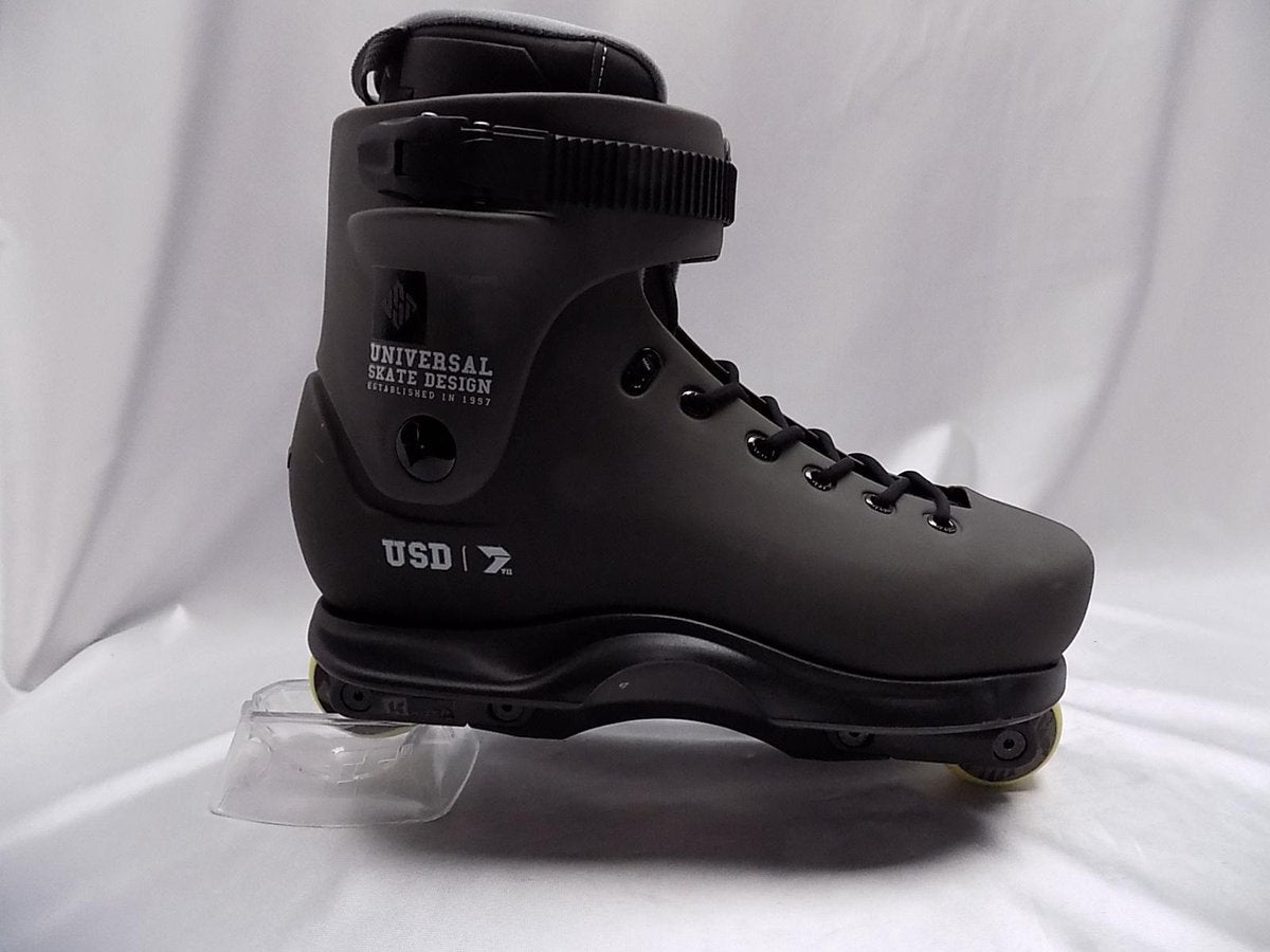 Stuntskate USD VII Grey 2012 maat 44 showroommodel