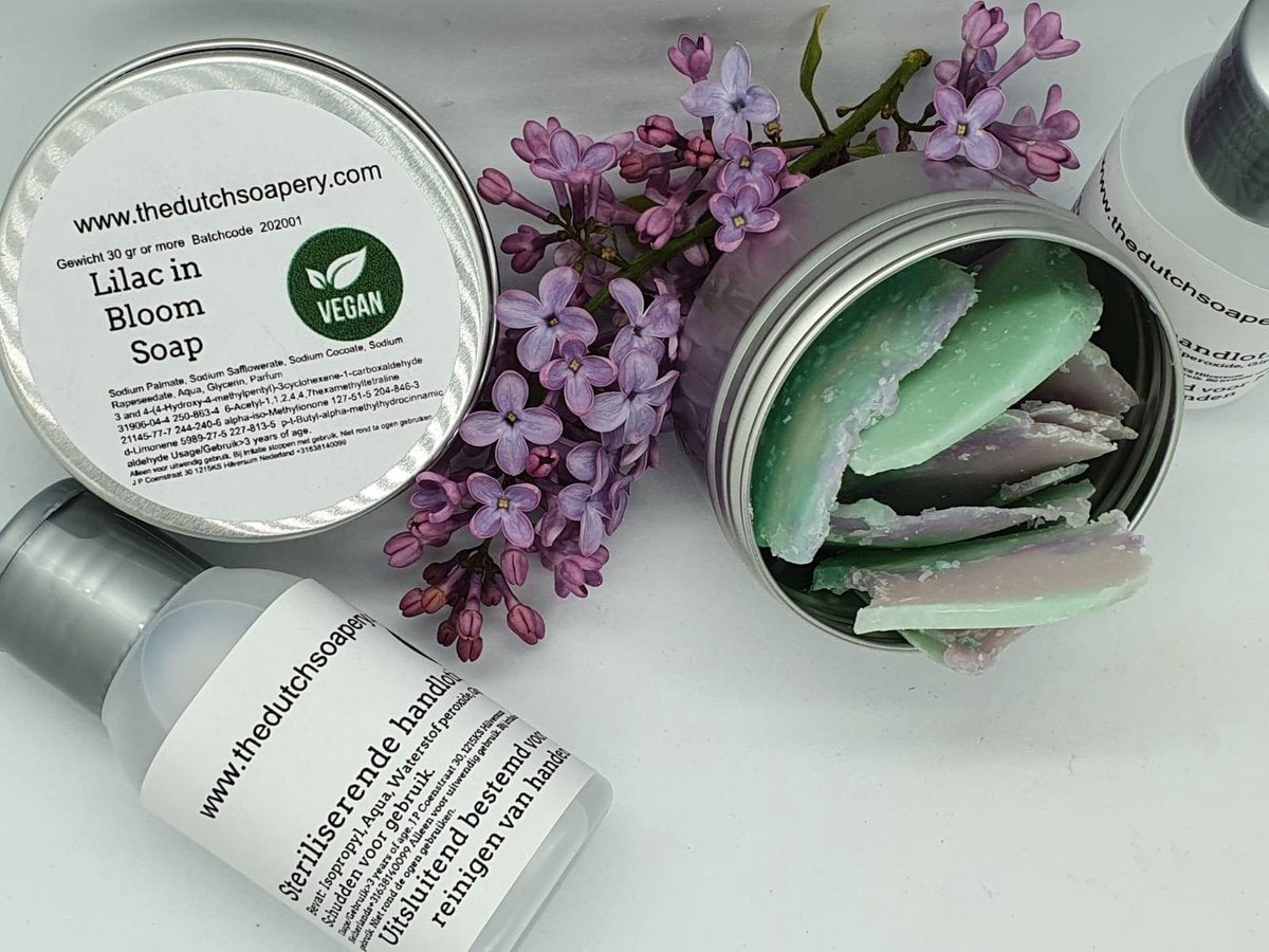 Schone handen set zeep en sanitizer