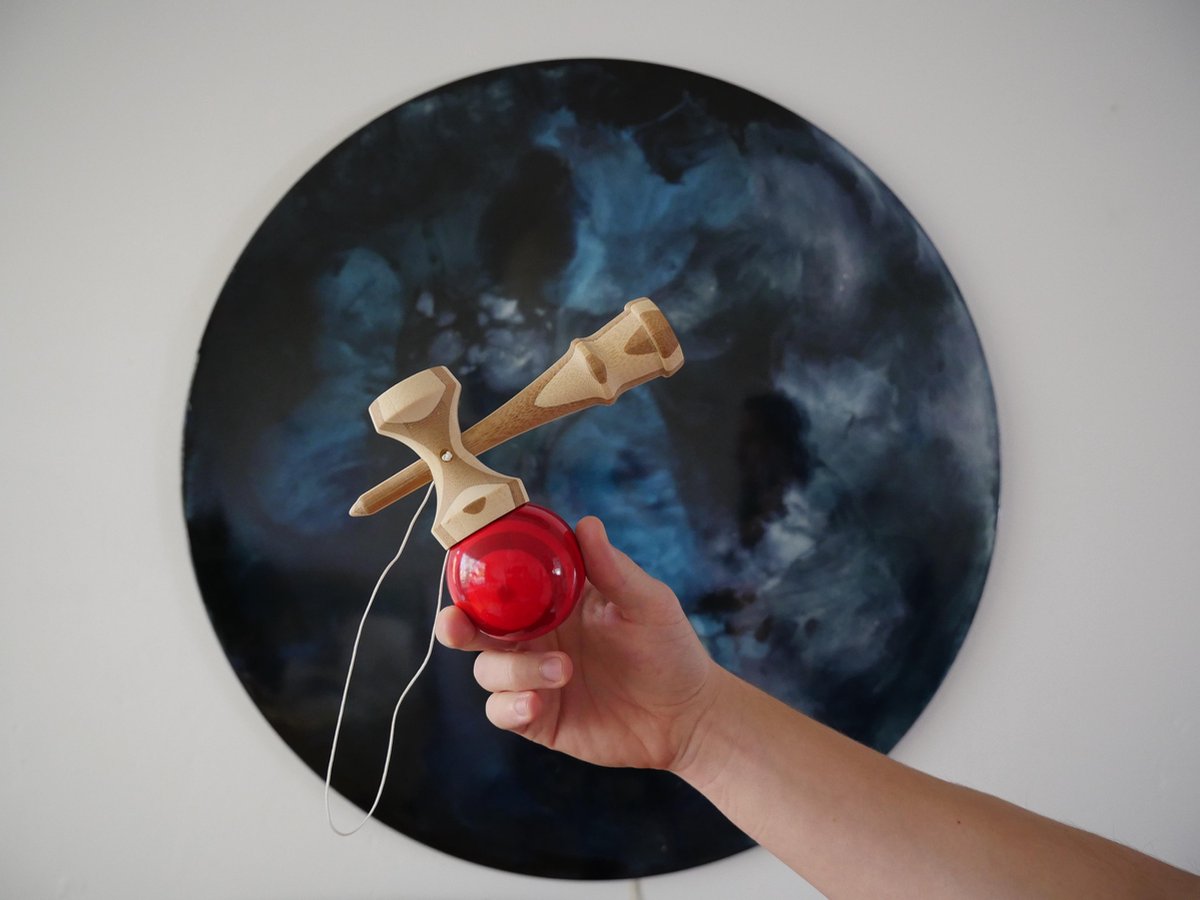 Uniek Gestreepte Bamboe Kendama Rood