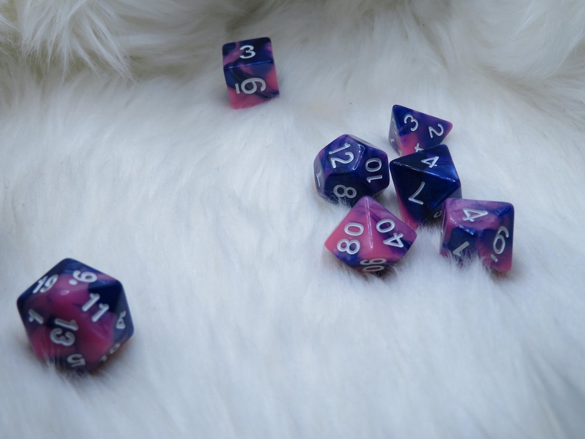 Polyset Dice | Dobbelstenen - Set Van 7 Stuks - Paars Roze Marmer Parelmoer Wit | Voor D&D en Andere Rollenspellen | Plastic Dobbelstenen Set voor Dungeons and Dragons | Polyhedral Dice Set