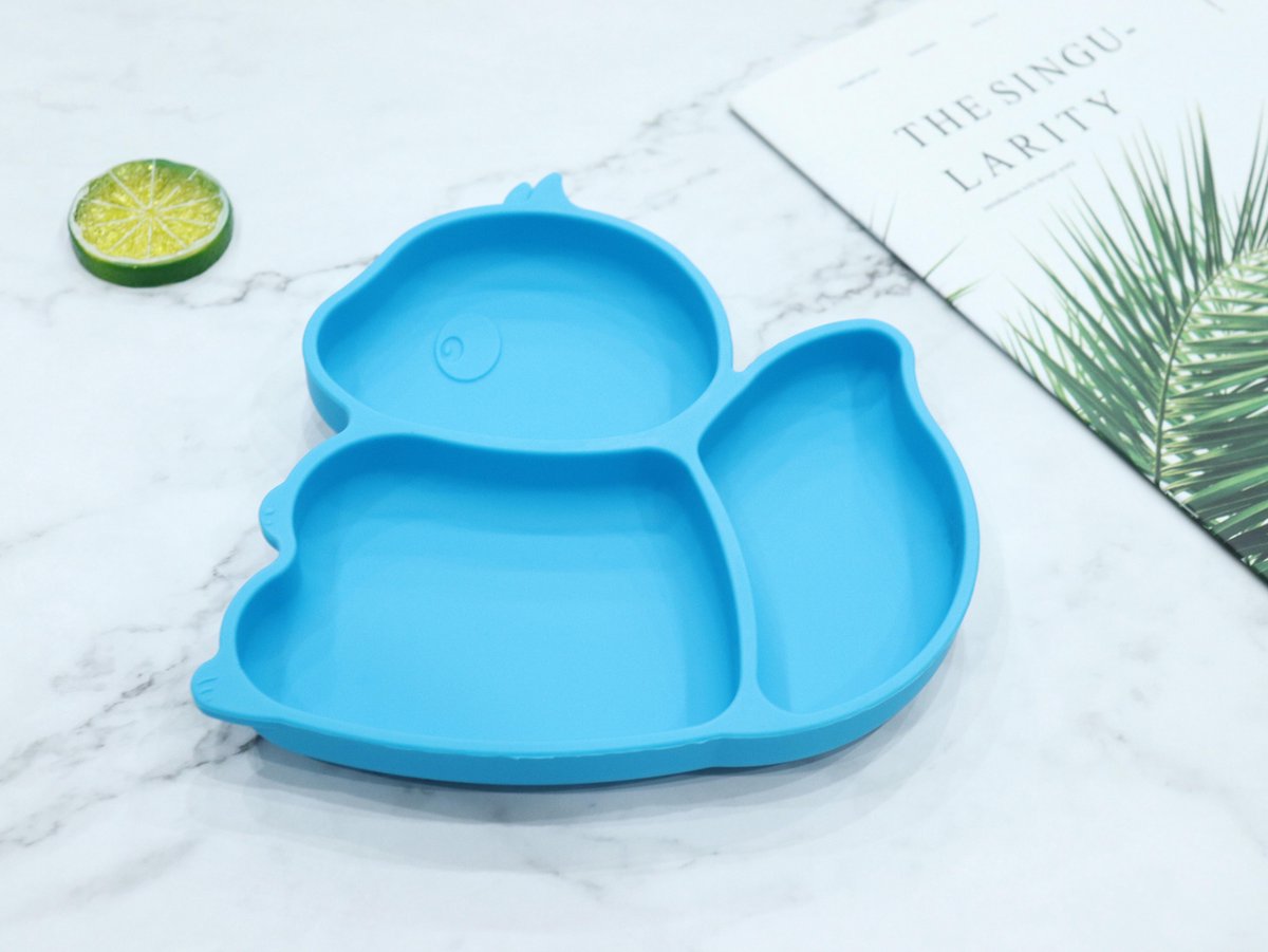 Handig en grappig siliconen Eekhoorn baby bordje met vakjes en zuignap | Babybordje | Kinderbordje | kleur bleu | BPA en PVC vrij bord