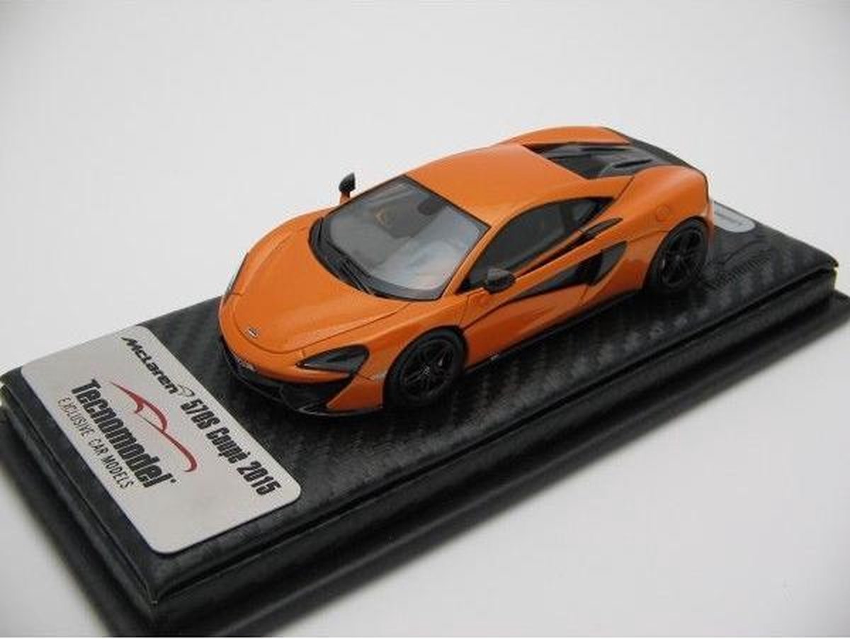 McLaren 570S 2015 New York AutoShow Orange