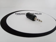 Newtronics Audio adapter 2.5mm vrouwelijk - 3.5mm mannelijk - stereo