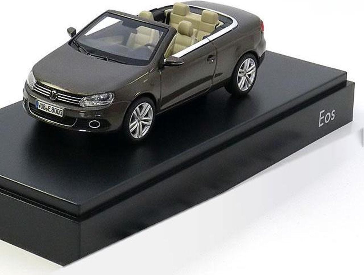 Kyosho 1/43 VW Volkswagen Eos Cabrio Bruin VW Dealer verpakking