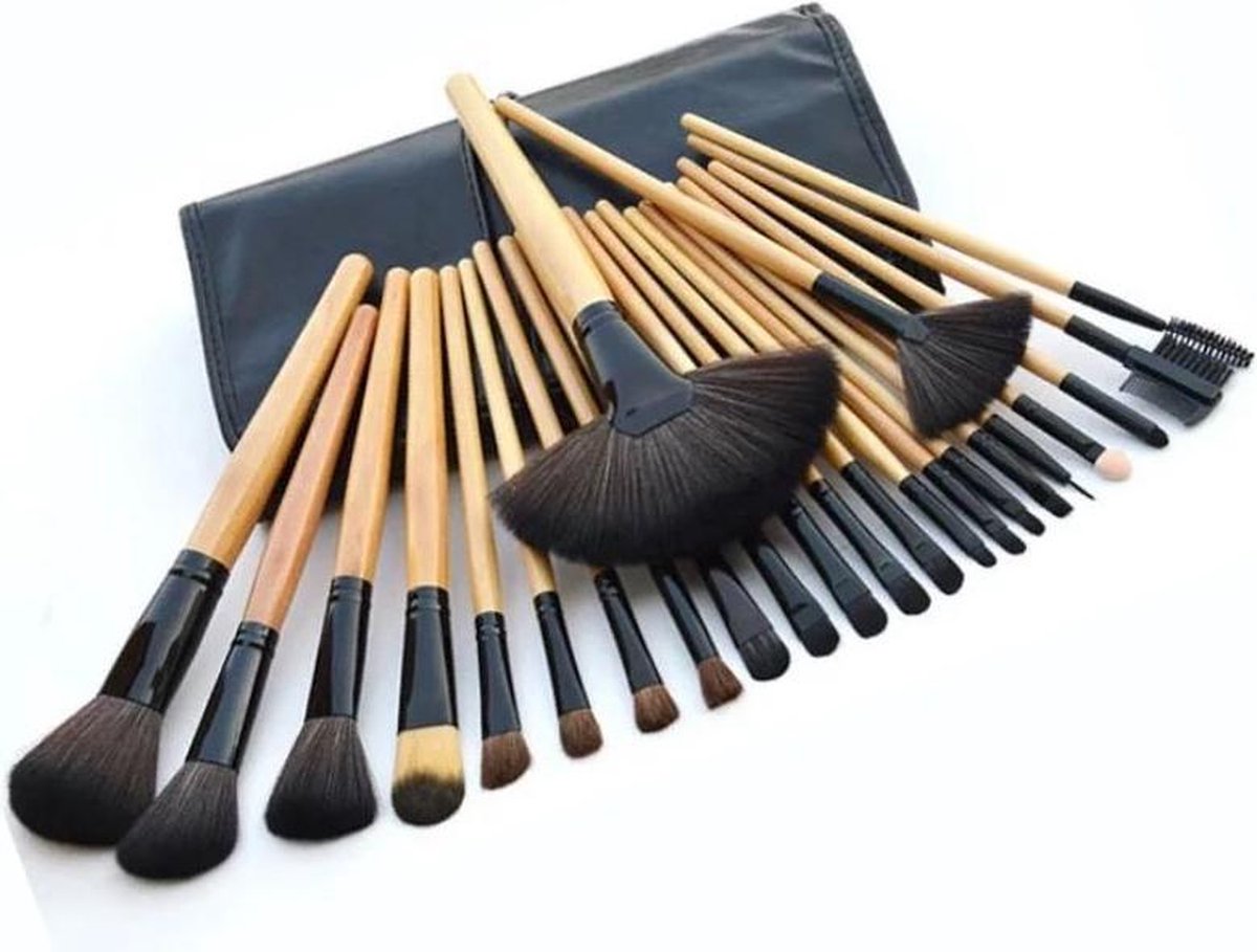 Evvie Professionele Make-up Kwasten in Luxe Etui - Kwastenset - Hout - 24 stuks