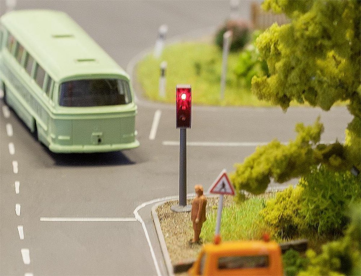 Faller - 2 LED-stoplichten met elektronica