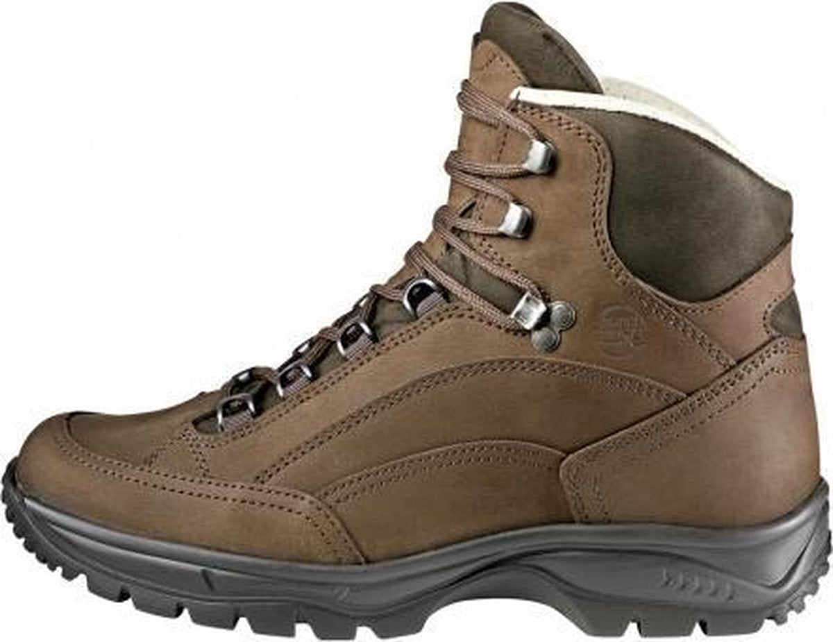 Hanway Canyon Wide - UK 10.0