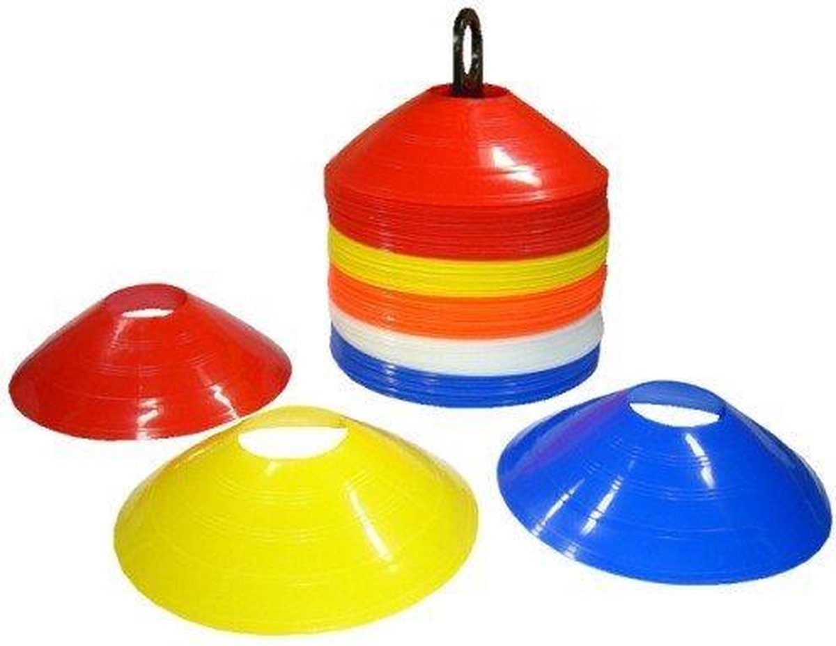 Houder voor hoedjes - Voetbaltrainer - 32cm hoog - Voor trainingshoedjes