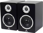 De Devine MR-5a monitoren worden in deze bundel vergezeld door de Behringer UMC202HD interface