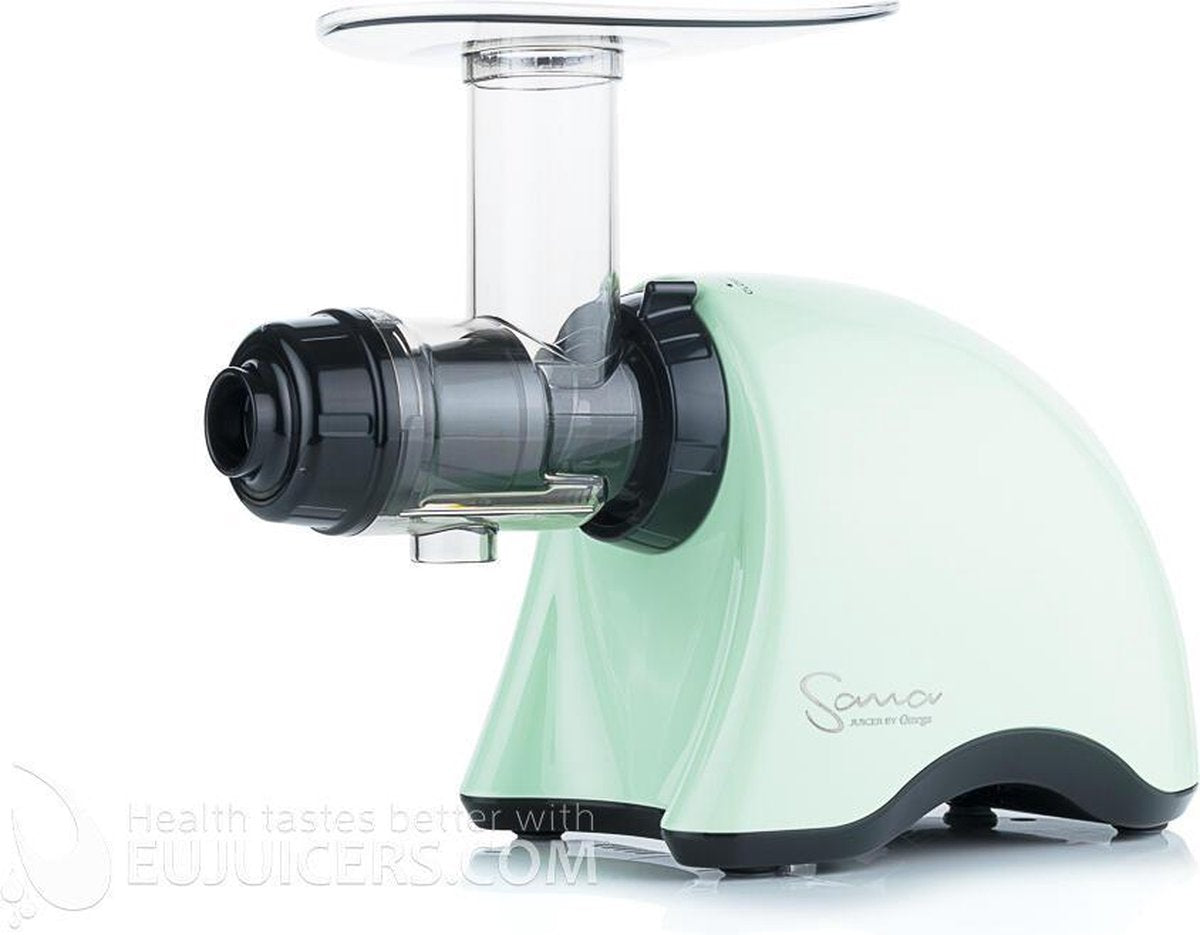 Sana Juicer by Omega- 707 pistachio green